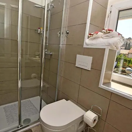 Spacious With A Panoramic View Of Harbor Kwatera prywatna *
